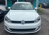 2017 Volkswagen Golf TSI S