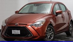 2020 Toyota Yaris Hatchback LE