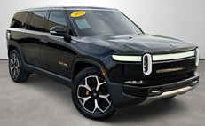 2023 Rivian R1S Adventure