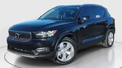2021 Volvo XC40 T5 Momentum
