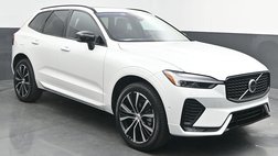 2023 Volvo XC60 B5 Plus Dark Theme