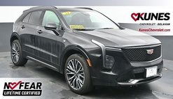 2024 Cadillac XT4 Sport
