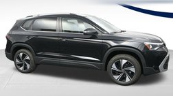 2025 Volkswagen Taos SE 4Motion