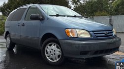 2002 Toyota Sienna LE