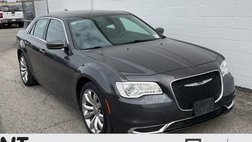 2019 Chrysler 300 Touring L