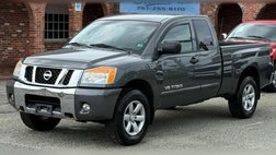 2012 Nissan Titan SV