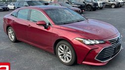 2022 Toyota Avalon Hybrid XLE