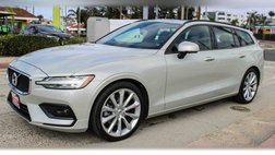 2020 Volvo V60 T5 Momentum