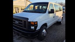 2009 Ford E-Series Extended Wagon Super Duty
