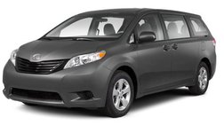 2013 Toyota Sienna SE 8-Passenger