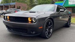 2016 Dodge Challenger SXT Plus