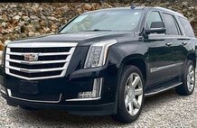 2017 Cadillac Escalade Standard