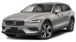 2023 Volvo V60 Cross Country B5 Plus