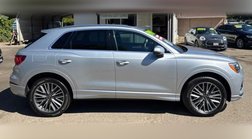 2021 Audi Q3 quattro Premium 40 TFSI