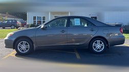 2004 Toyota Camry 