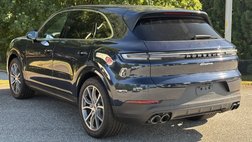 2025 Porsche Cayenne Base