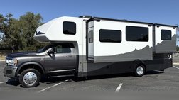 2022 Other Makes Series Xplorer 30FW FOUR WHEEL DRIVE Super-C Full