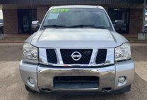 2014 Nissan Titan SV