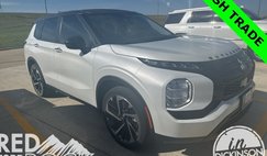 2022 Mitsubishi Outlander ES