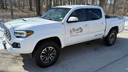2022 Toyota Tacoma TRD Sport
