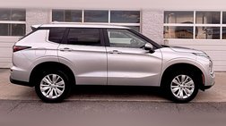 2025 Mitsubishi Outlander ES