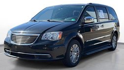 2016 Chrysler Town and Country Limited