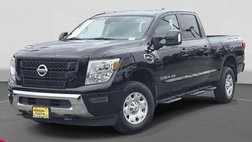 2022 Nissan Titan XD SV