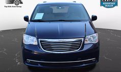 2016 Chrysler Town and Country Touring