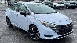 2023 Nissan Versa SR