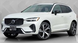 2023 Volvo XC60 B6 Ultimate Dark Theme