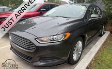 2016 Ford Fusion Hybrid SE