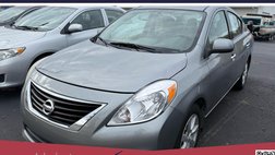 2014 Nissan Versa 1.6 S Plus