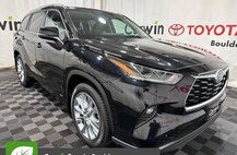 2022 Toyota Highlander Hybrid Limited