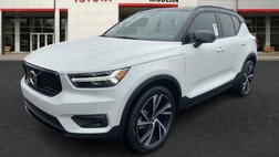 2020 Volvo XC40 T4 R-Design