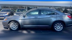 2013 Chrysler 200 Touring