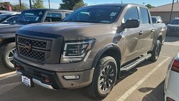 2024 Nissan Titan PRO-4X