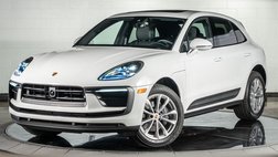 2025 Porsche Macan T