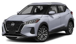 2022 Nissan Kicks SV