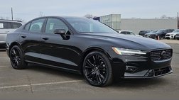 2023 Volvo S60 B5 Plus Black Edition