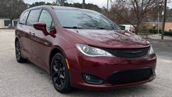2020 Chrysler Pacifica Touring