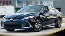 2022 Toyota Camry Hybrid XLE