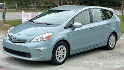 2014 Toyota Prius v Two