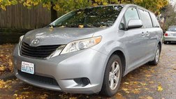 2013 Toyota Sienna LE