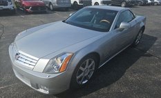 2004 Cadillac XLR Base