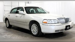 2004 Lincoln Town Car Signature