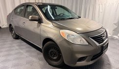 2012 Nissan Versa SV