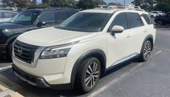 2022 Nissan Pathfinder Platinum