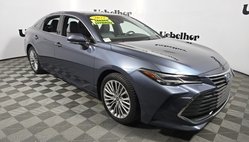 2022 Toyota Avalon Hybrid Limited