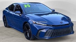 2025 Toyota Camry Hybrid SE