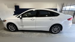 2017 Ford Fusion Hybrid SE